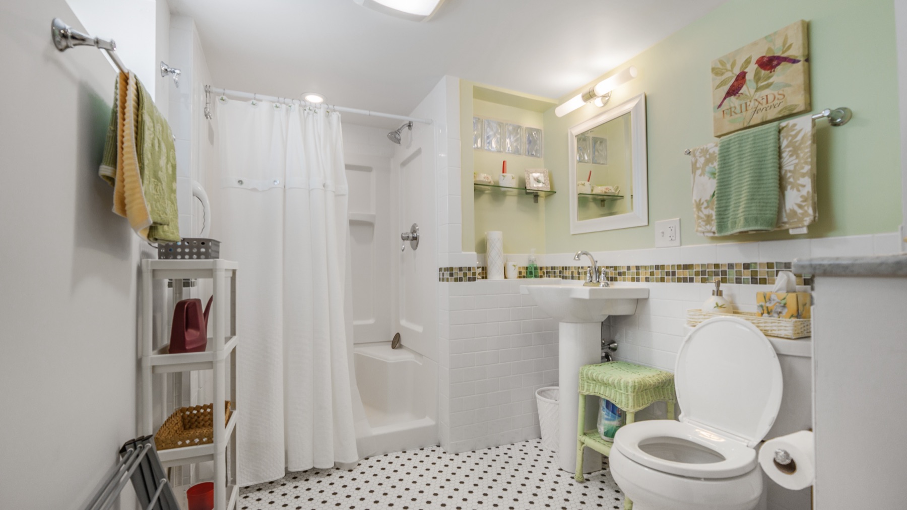 807 Shirley Street — Bathroom